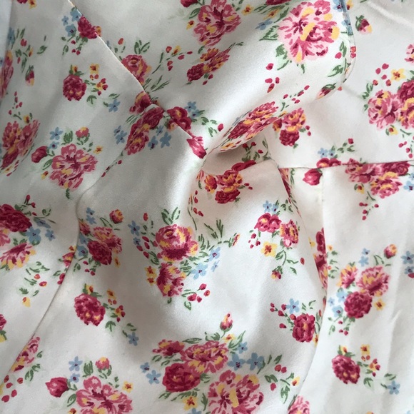 Camisole fleurie Guess/ Guess floral top - Picture 5 of 6